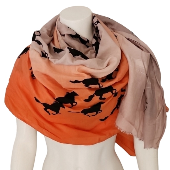 VINTAGE EQUESTRIAN Oversized Wrap Scarf Throw Cover Up Ombre Horses Stallions - Picture 14 of 15